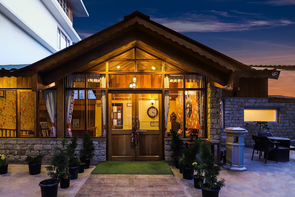 Summit Namnang Courtyard & Spa